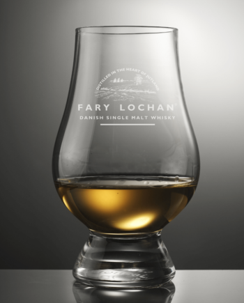 Whiskyglas med logo